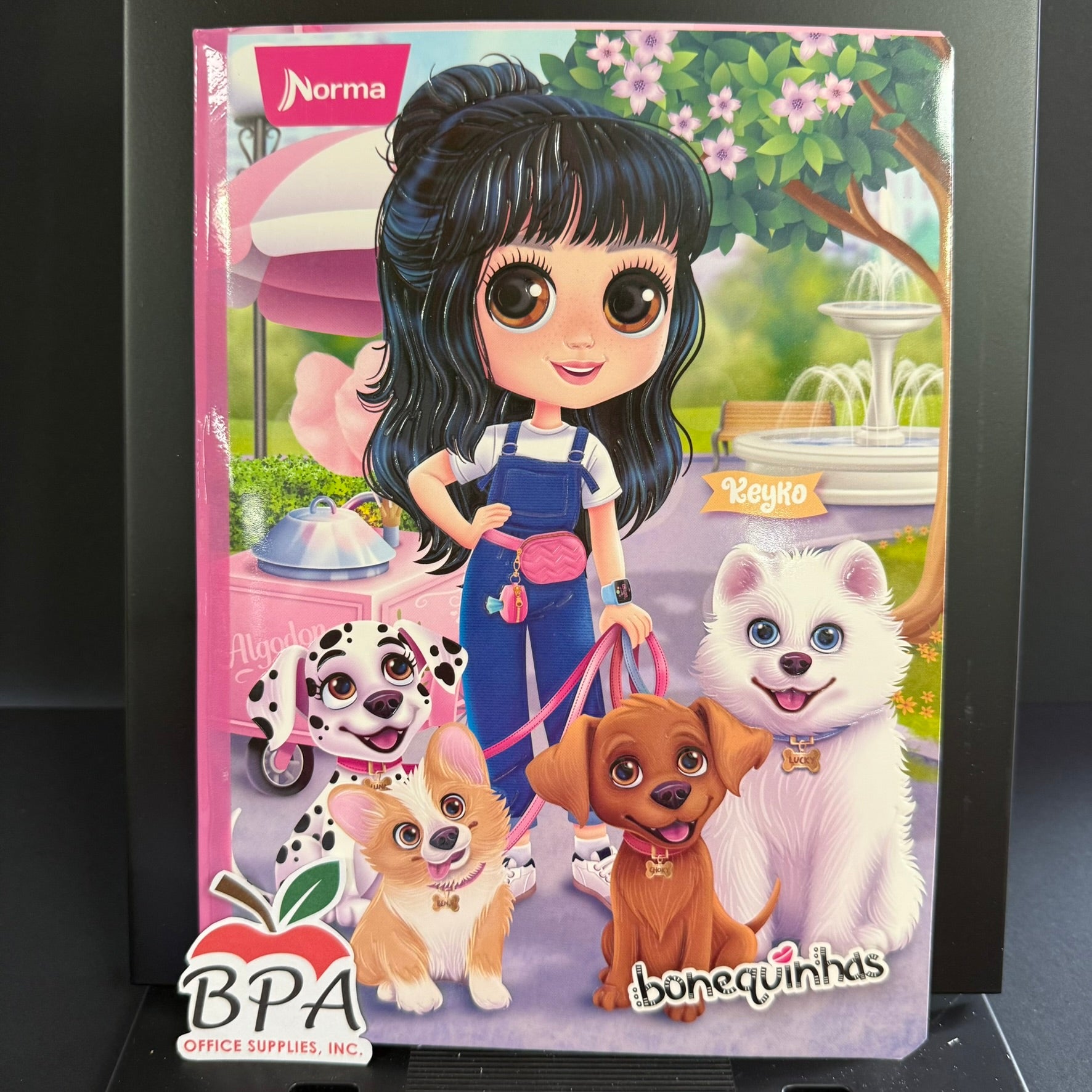 Norma • Libreta grande "Bonequinhas" (Variedad de estilos)