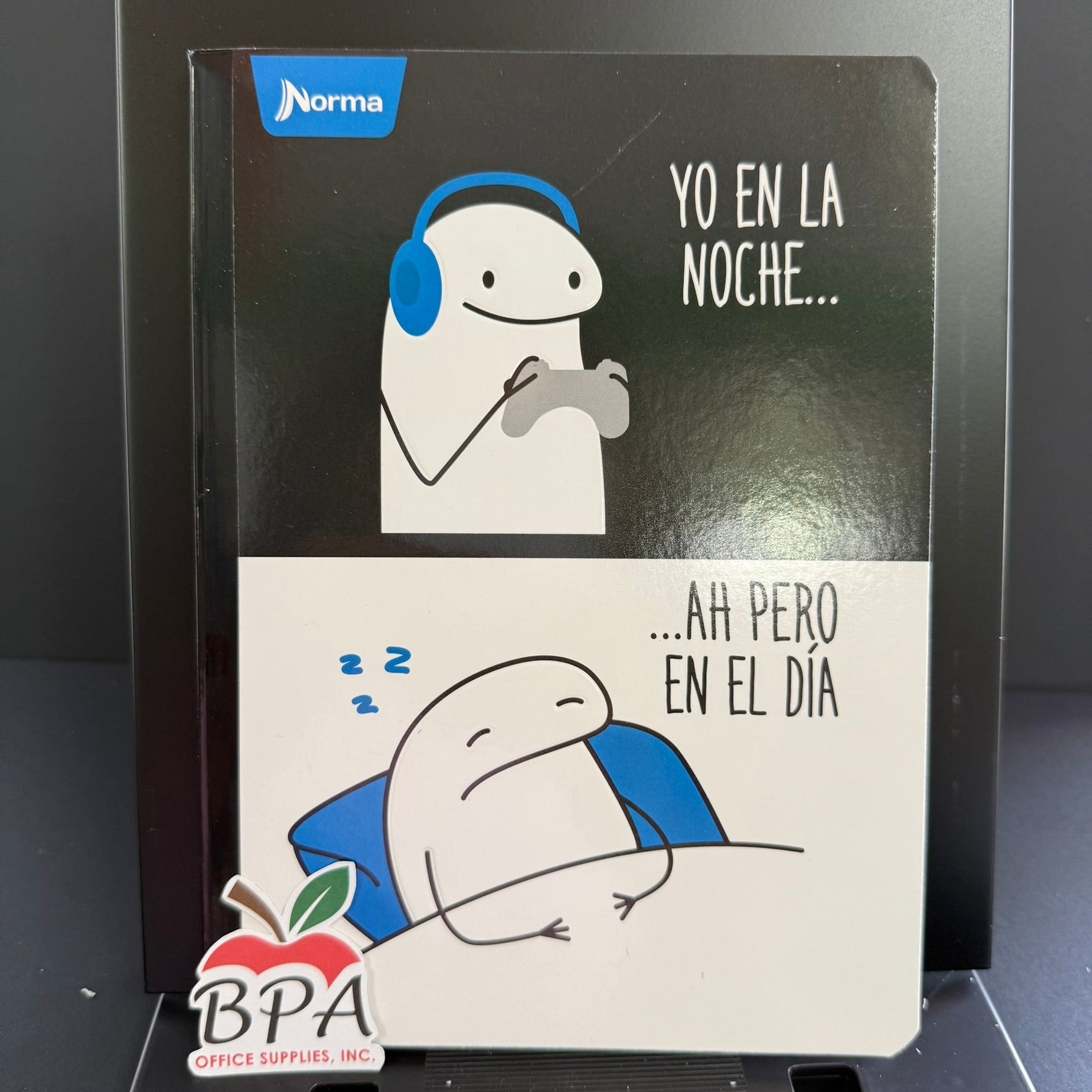 Norma •  Libreta grande "Memes" (Variedad de estilos)